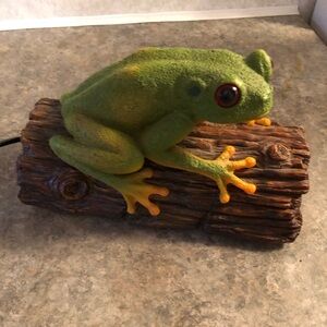 Vintage Telemania Tree Frog on a Log Telephone Character Phone Collectable Rare